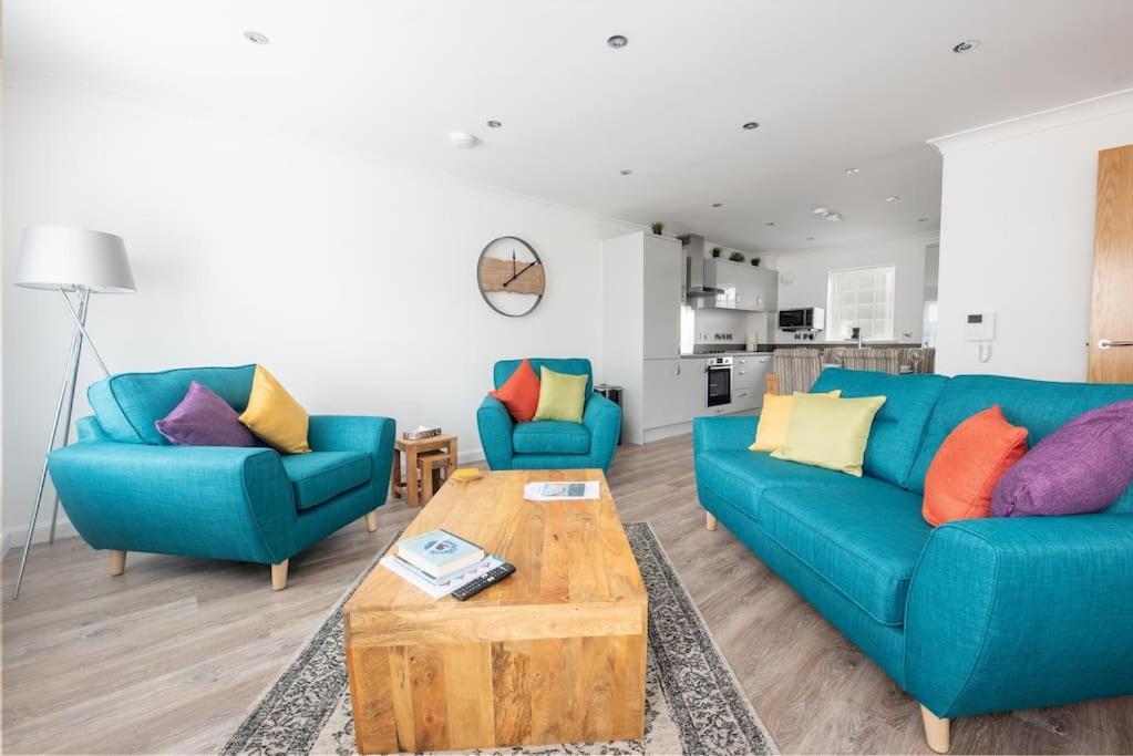 Modern Ground Floor Apartment In Tornagrain Inverness Exterior foto