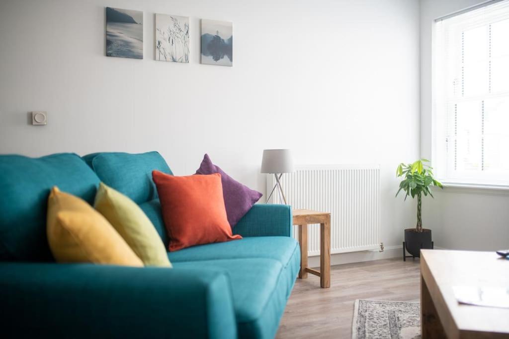 Modern Ground Floor Apartment In Tornagrain Inverness Exterior foto